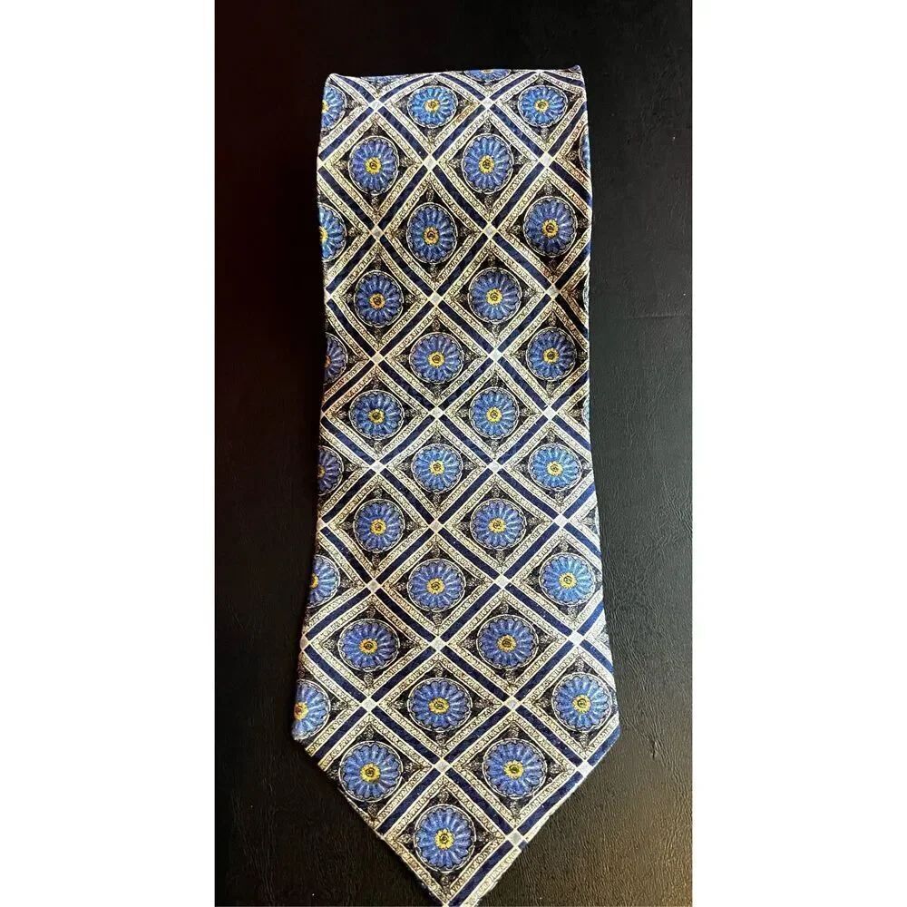Valentino silk tie